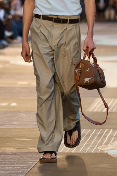 Look 111